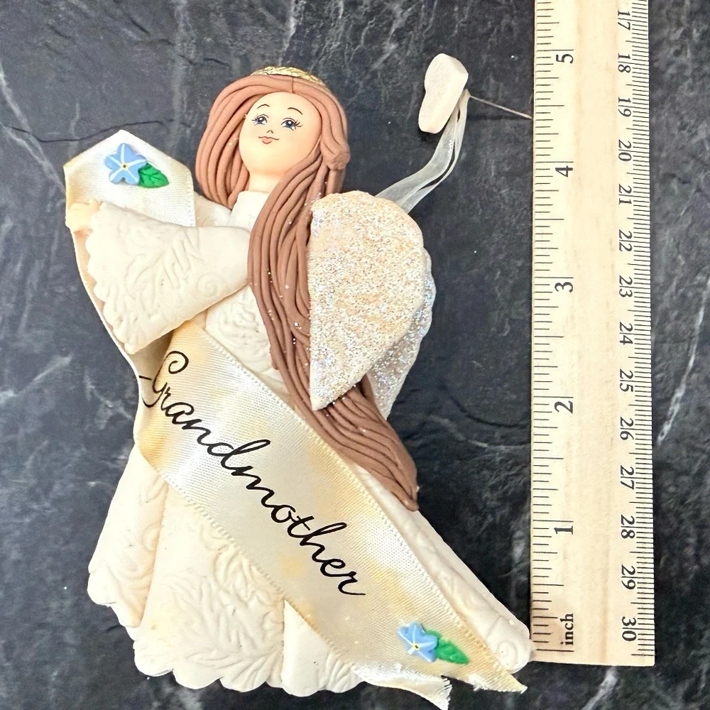 PAVILION GIFT COMPANY 2004 “Grandmother” Box with Angel Ornament
